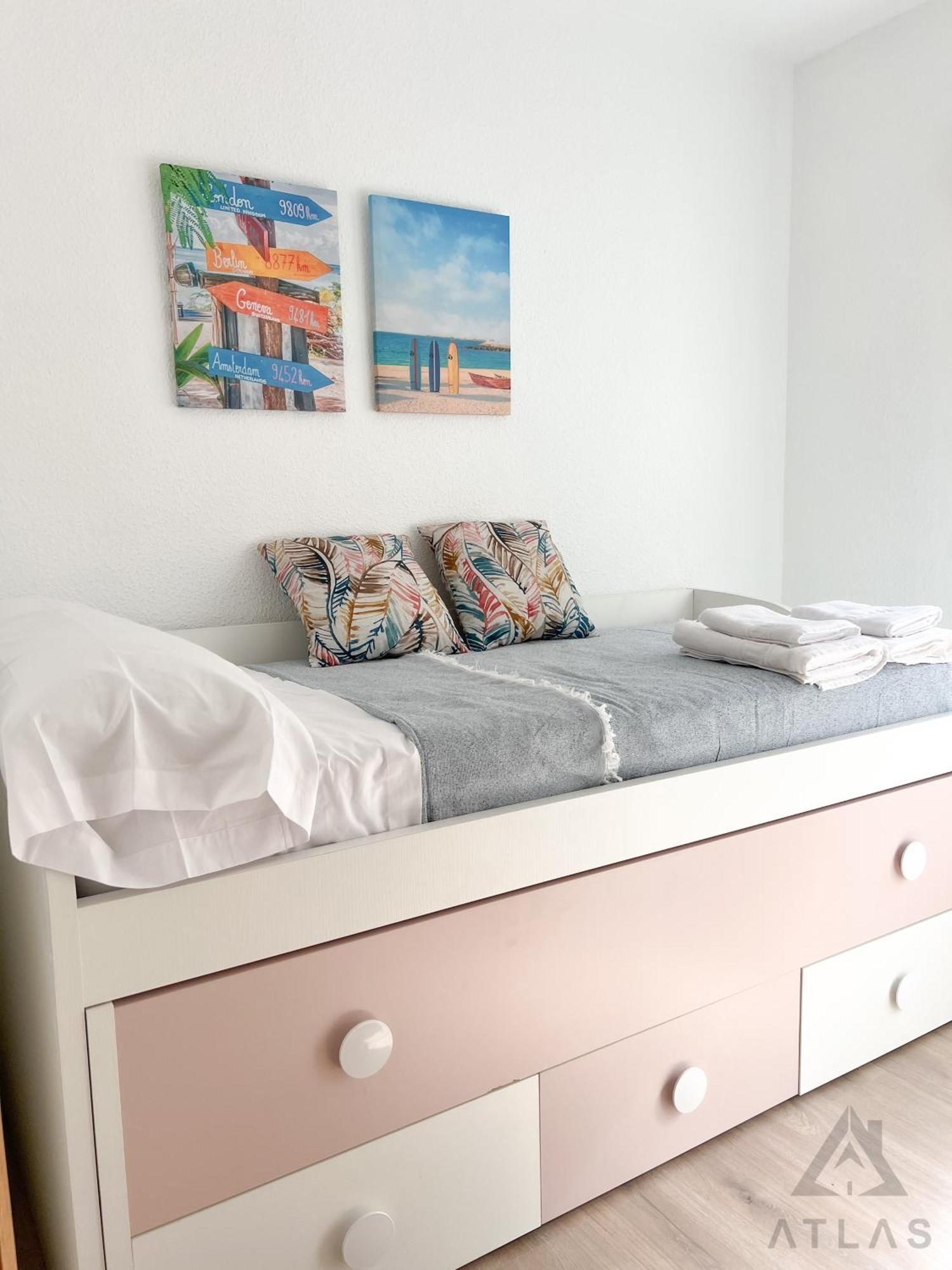 Apartamento Atlas Йекла Екстериор снимка